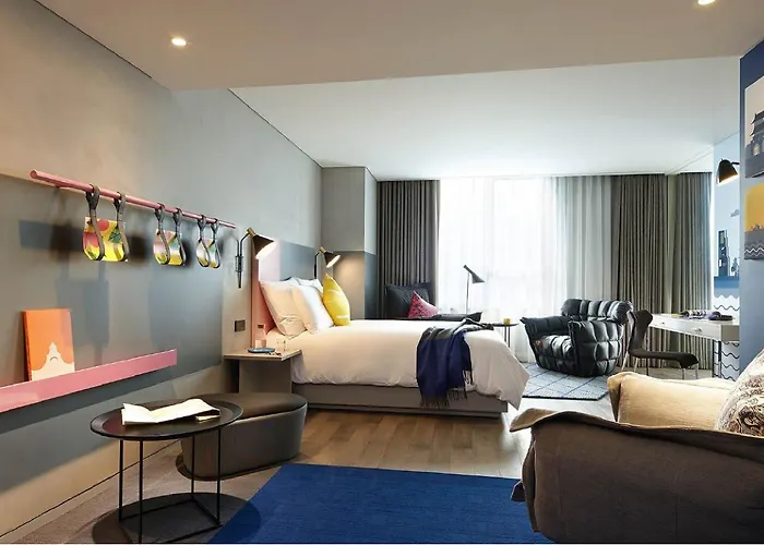Hotel L7 Myeongdong By Lotte